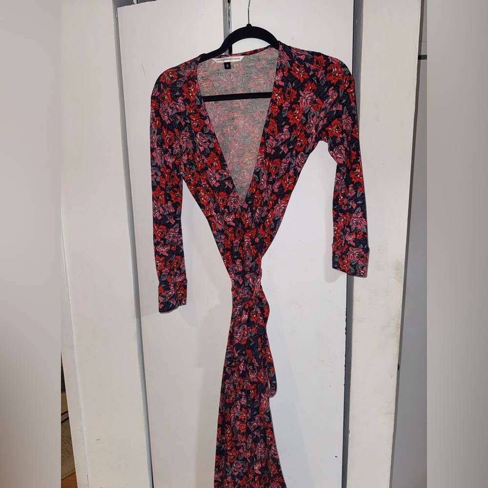 Diane Von Furstenberg Red and Pink Floral Knee Length Long Sleeve Dress